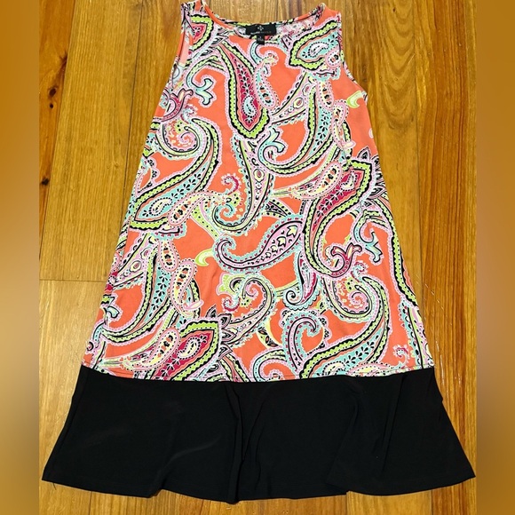 Paisley Dress - Picture 1 of 4